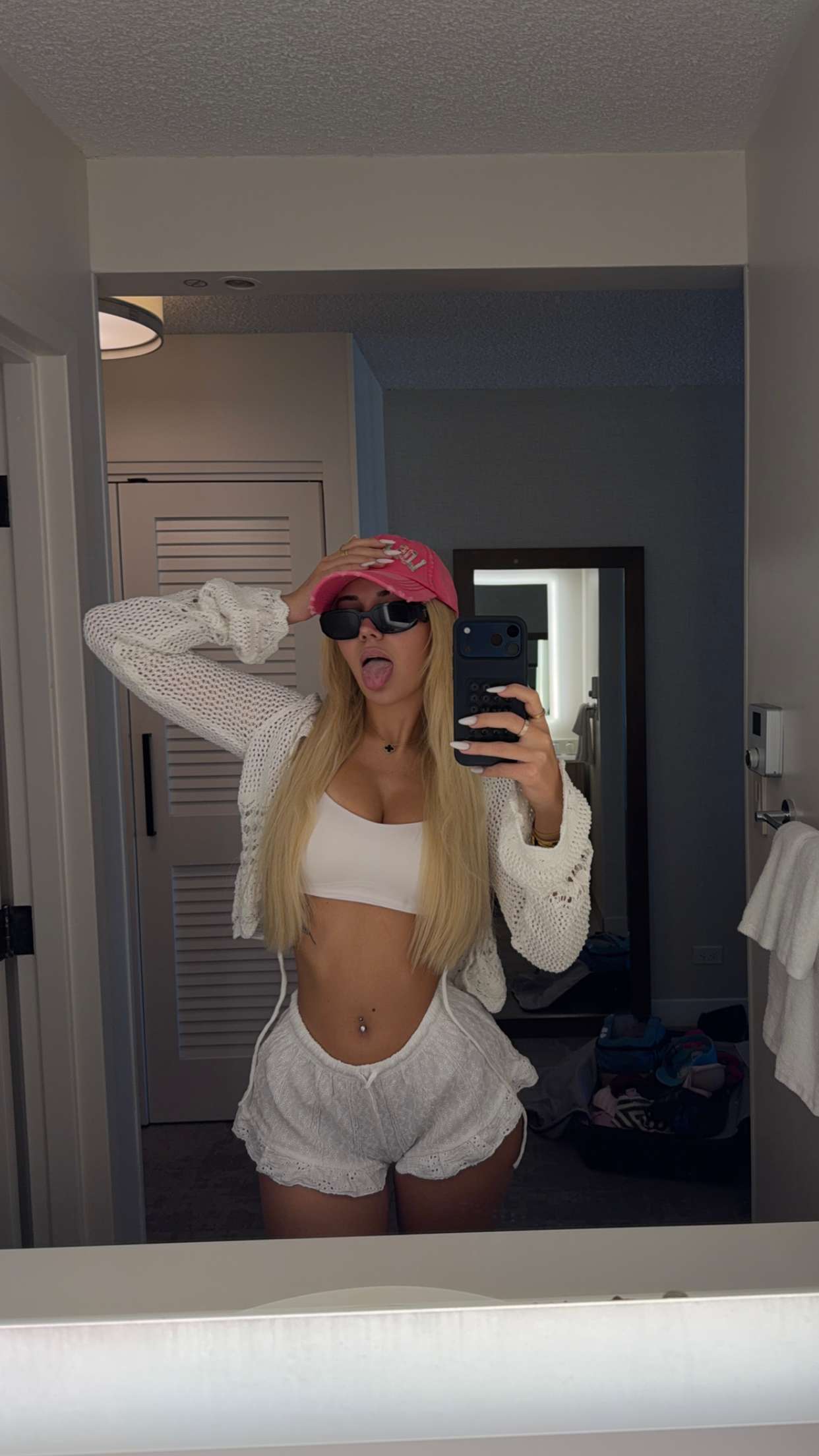 samantrasunny snapchat image archive image