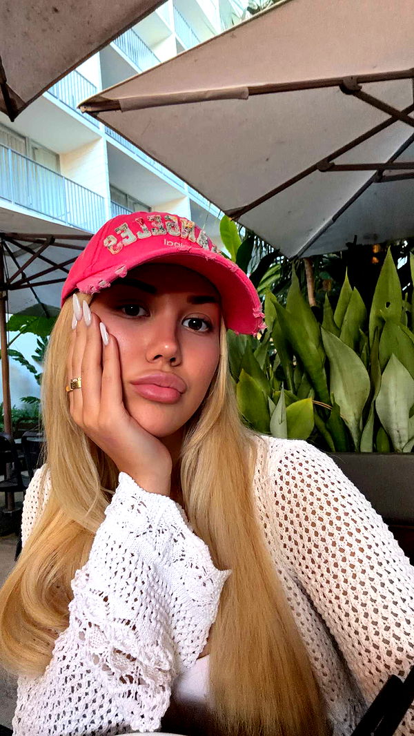 samantrasunny image ~ Altpins