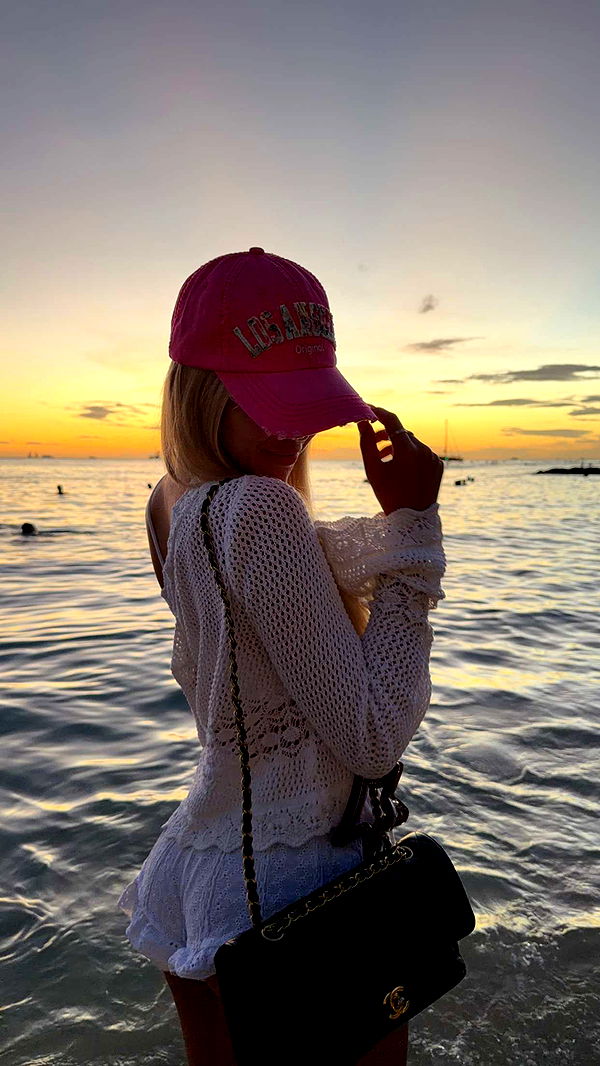 samantrasunny image ~ Altpins