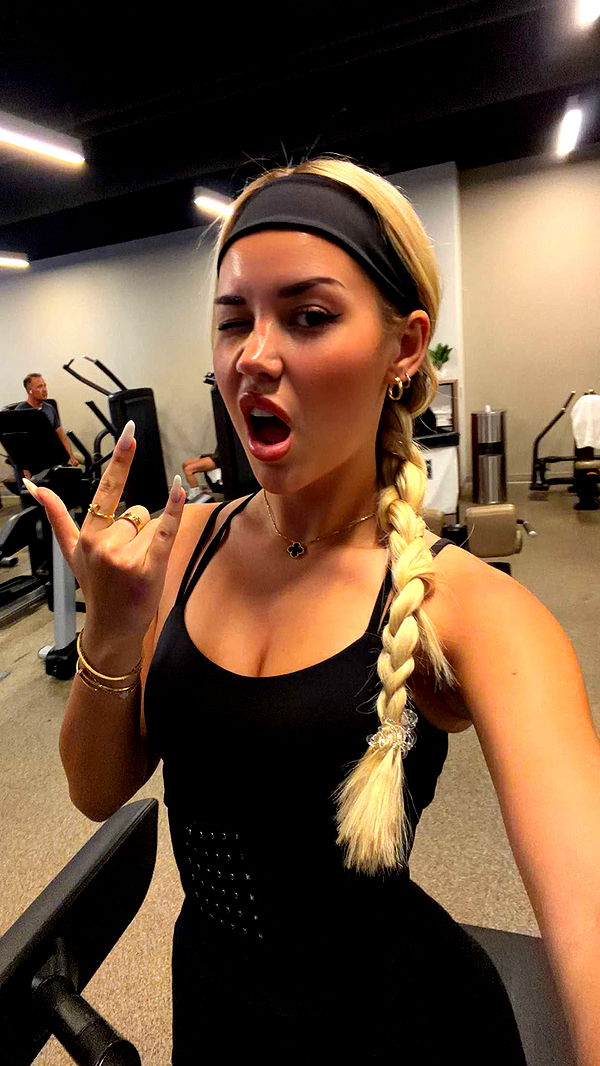 samantrasunny image ~ Altpins