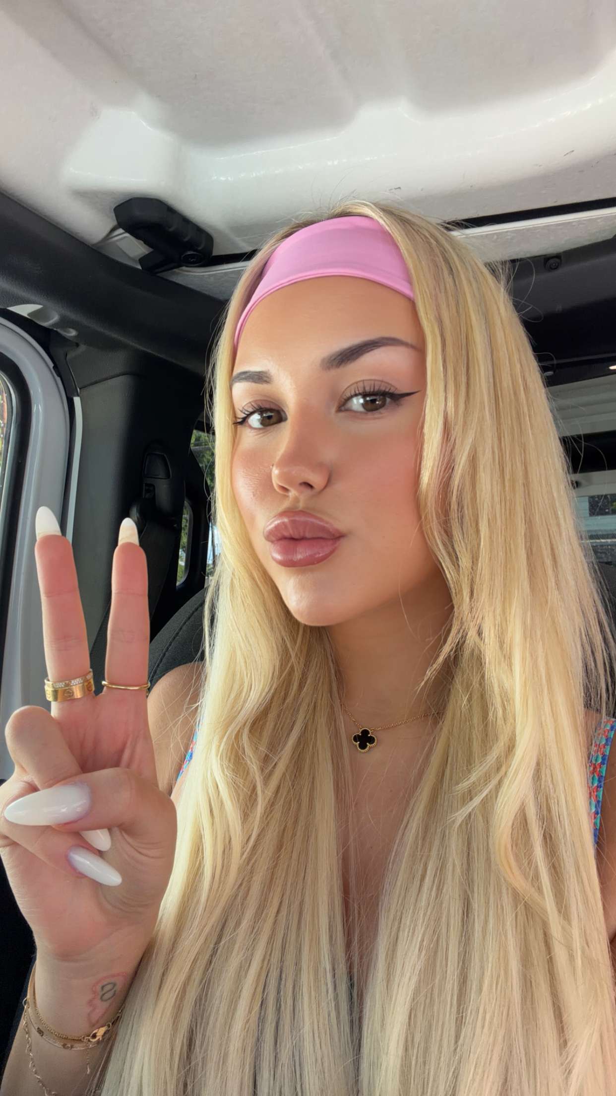 samantrasunny snapchat image archive image