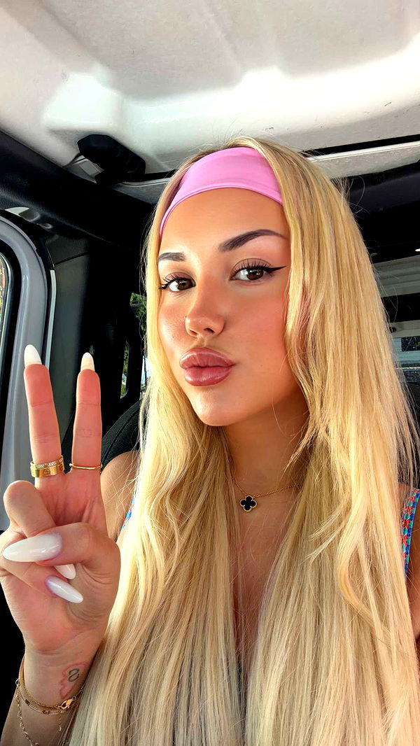 samantrasunny image ~ Altpins