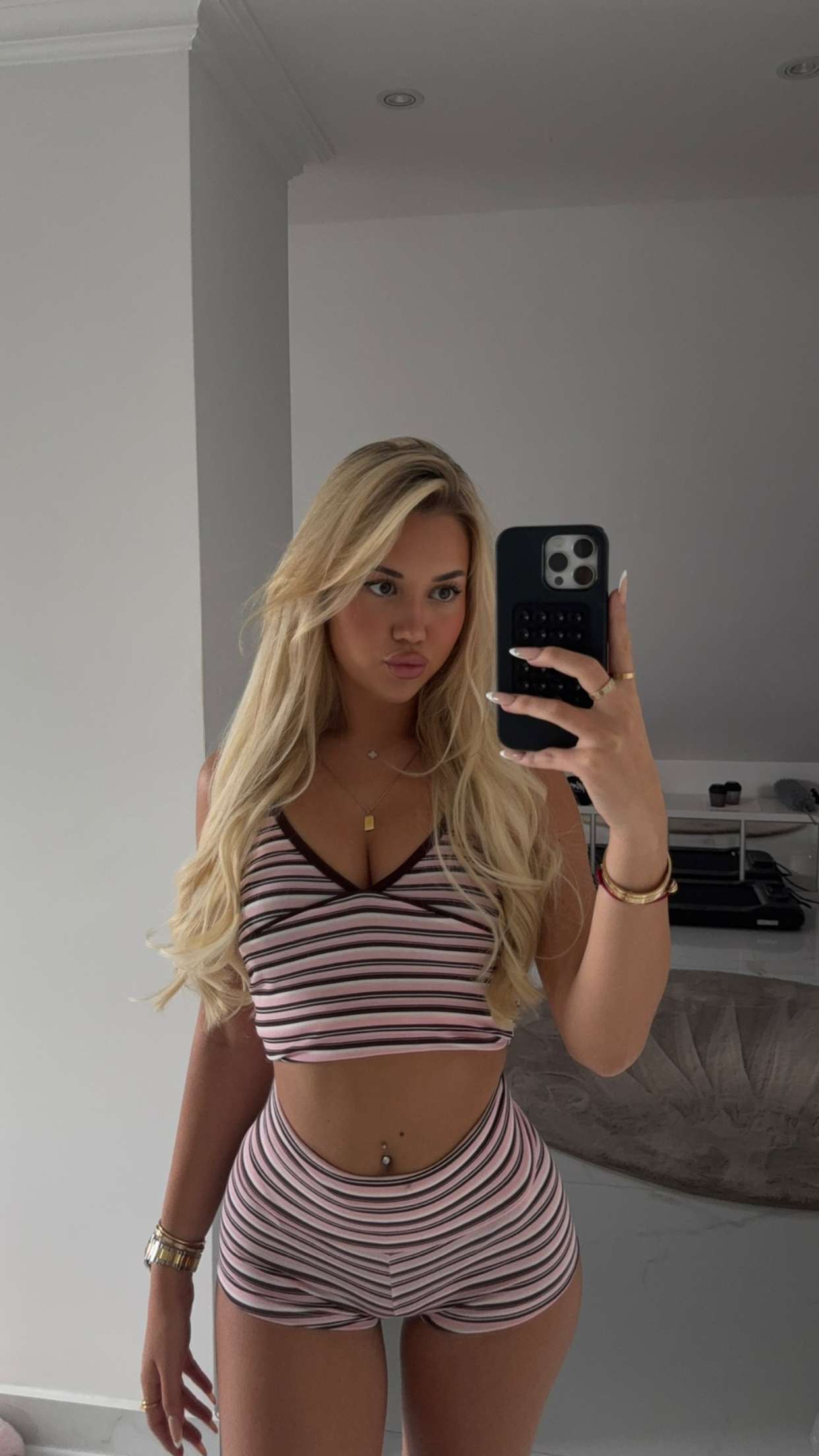 samantrasunny snapchat image archive image