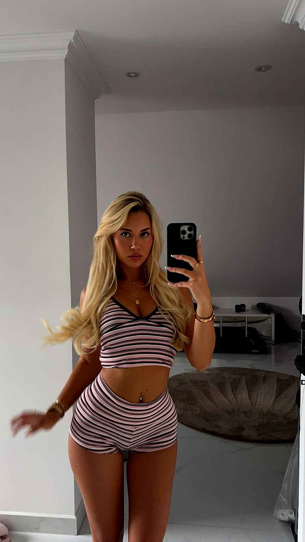 samantrasunny image ~ Altpins