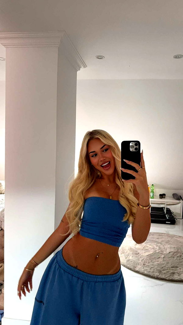 samantrasunny image ~ Altpins