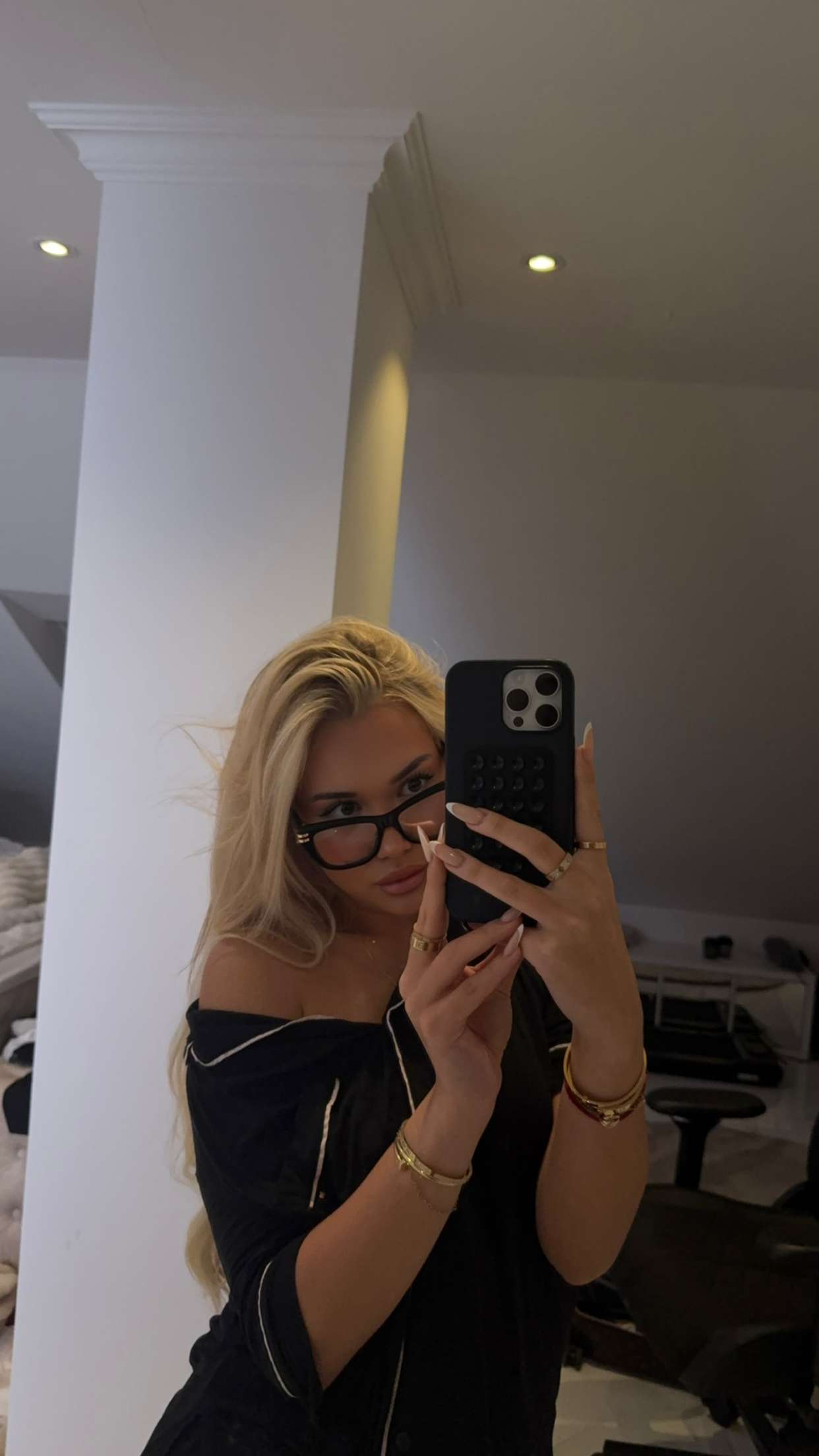 samantrasunny snapchat image archive image