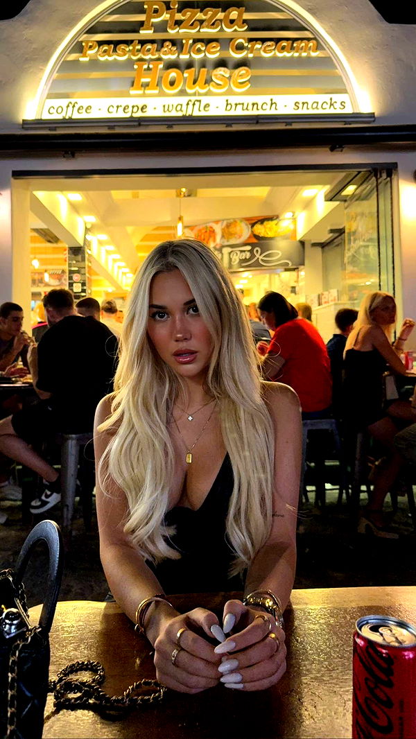 samantrasunny image ~ Altpins