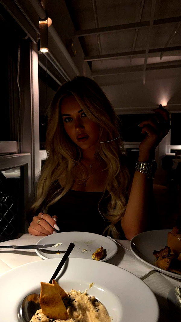 samantrasunny image ~ Altpins