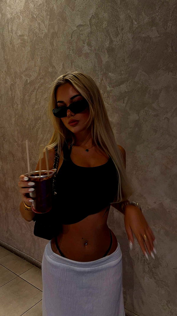 samantrasunny image ~ Altpins