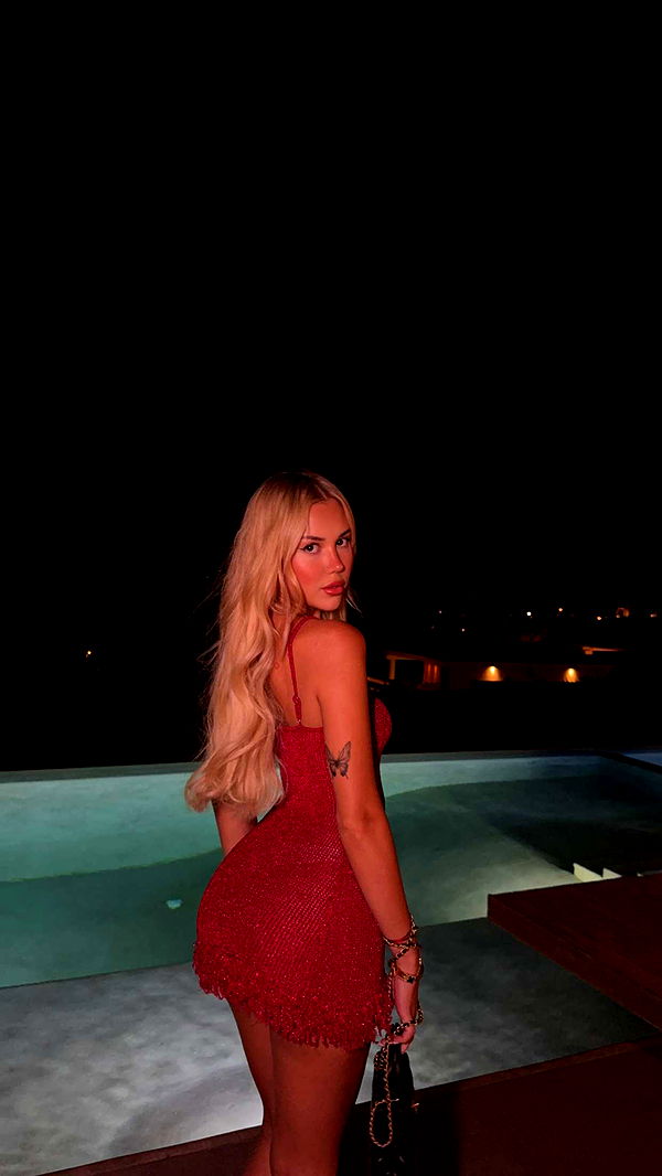 samantrasunny image ~ Altpins