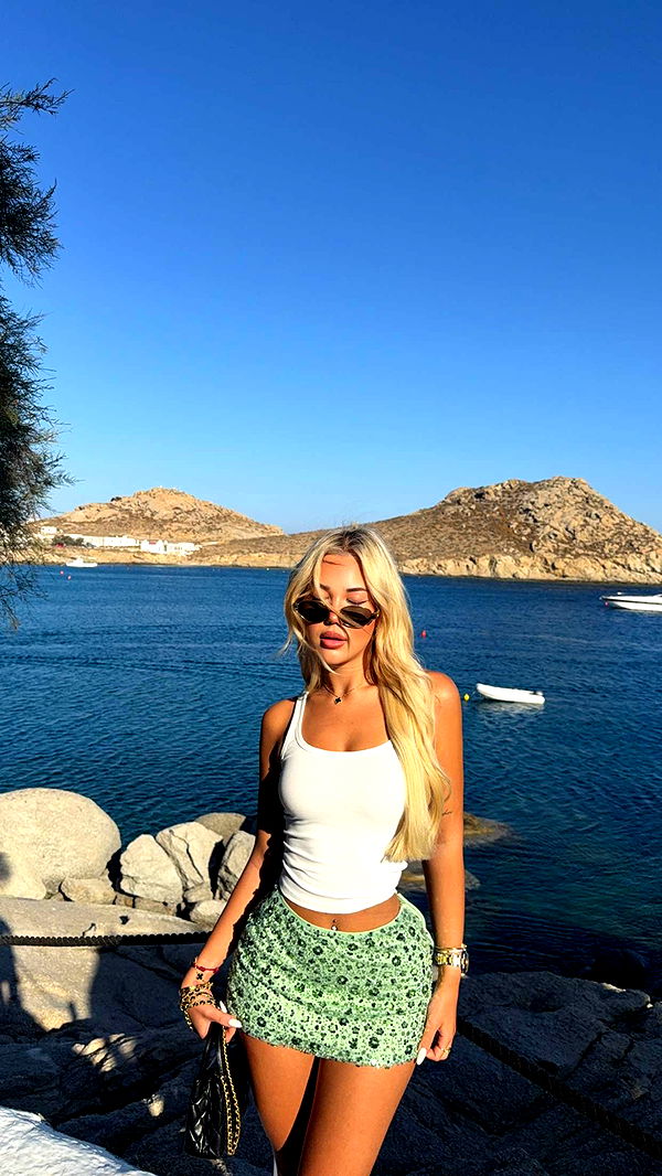 samantrasunny image ~ Altpins