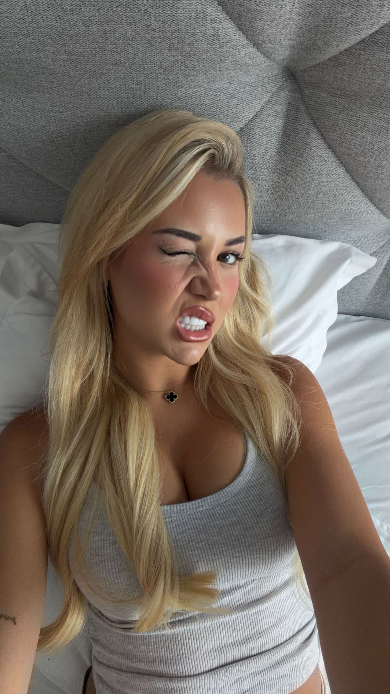 samantrasunny snapchat image archive image