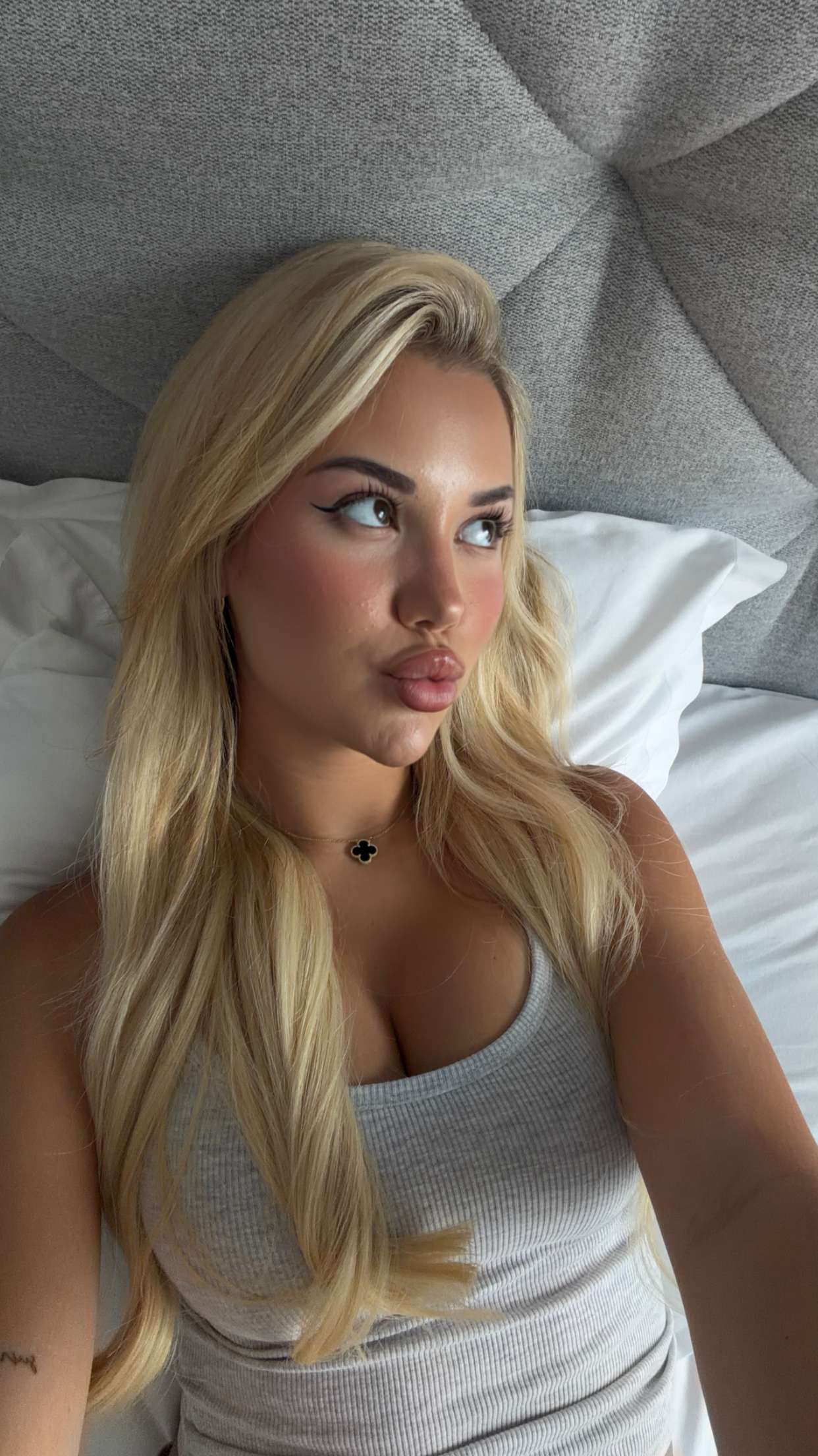 samantrasunny snapchat image archive image