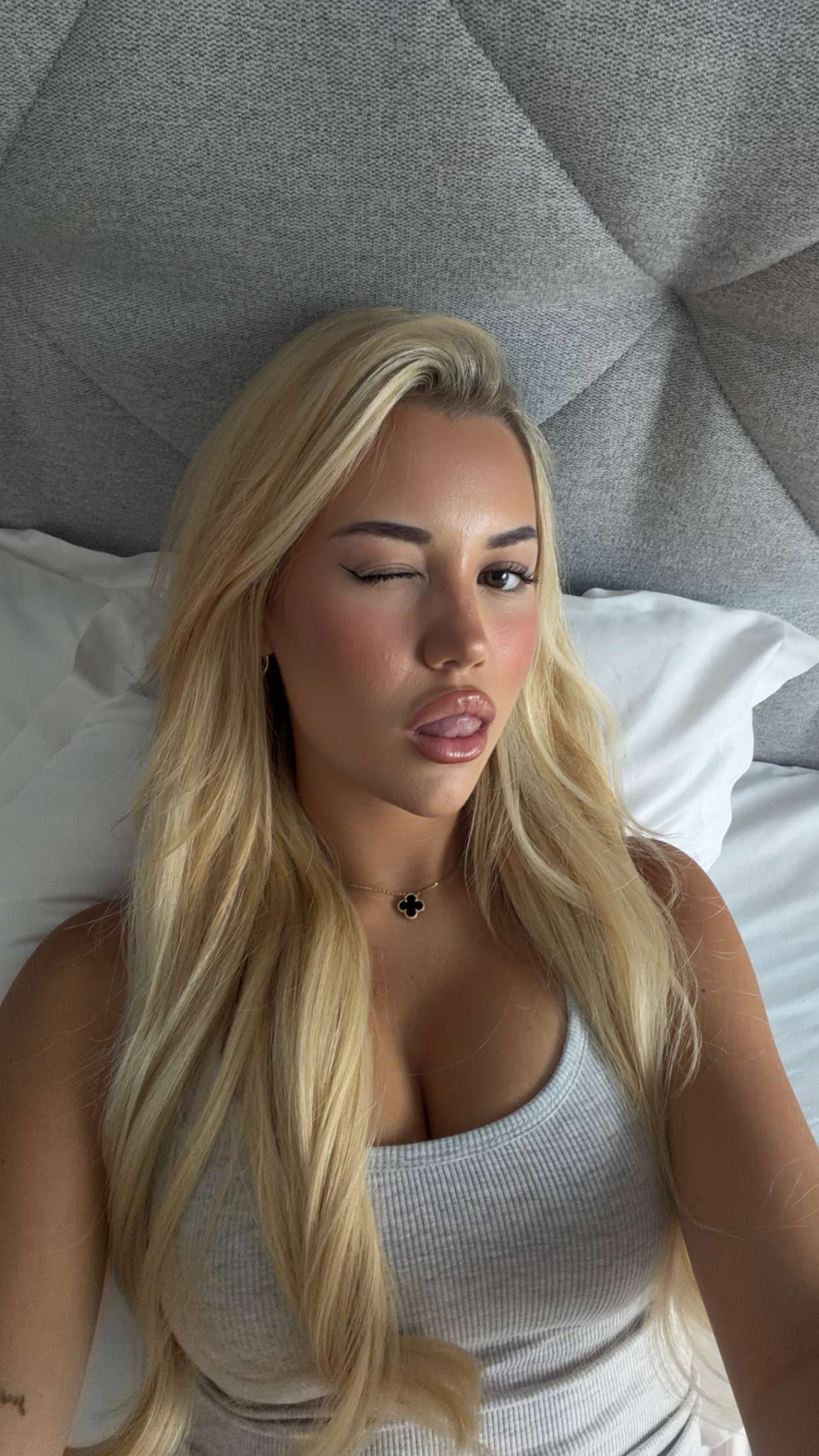 samantrasunny snapchat image archive image