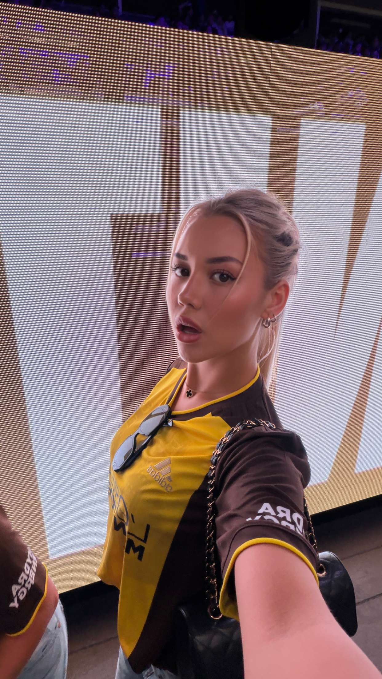 samantrasunny snapchat image archive image