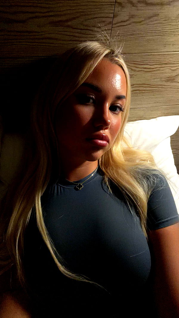 samantrasunny image ~ Altpins