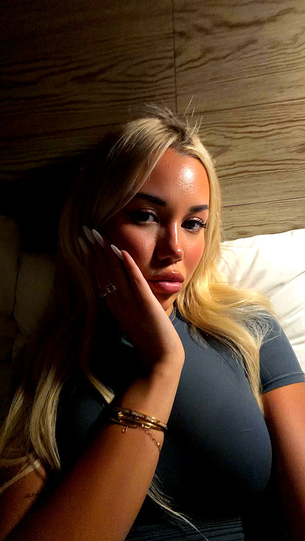 samantrasunny image ~ Altpins