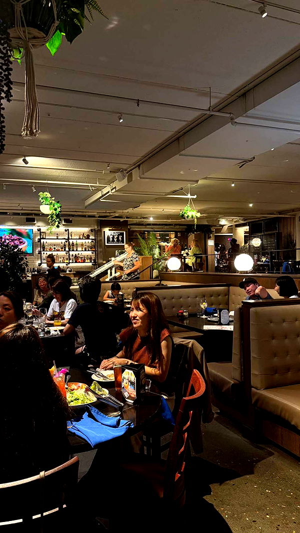 samantrasunny image ~ Altpins