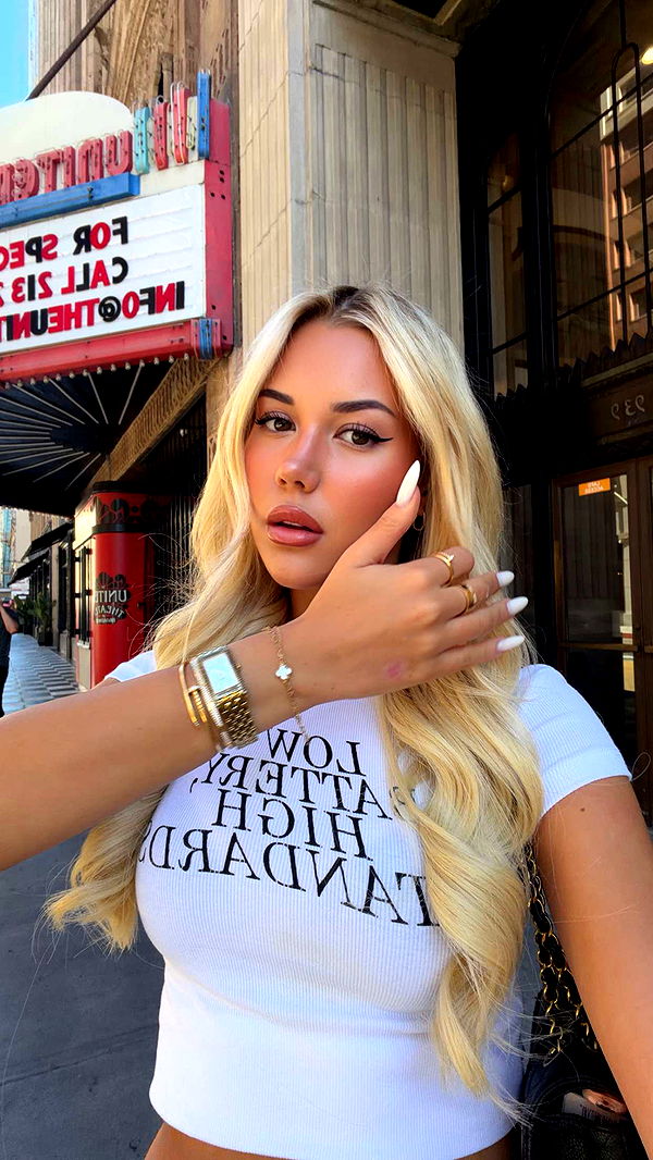 samantrasunny image ~ Altpins