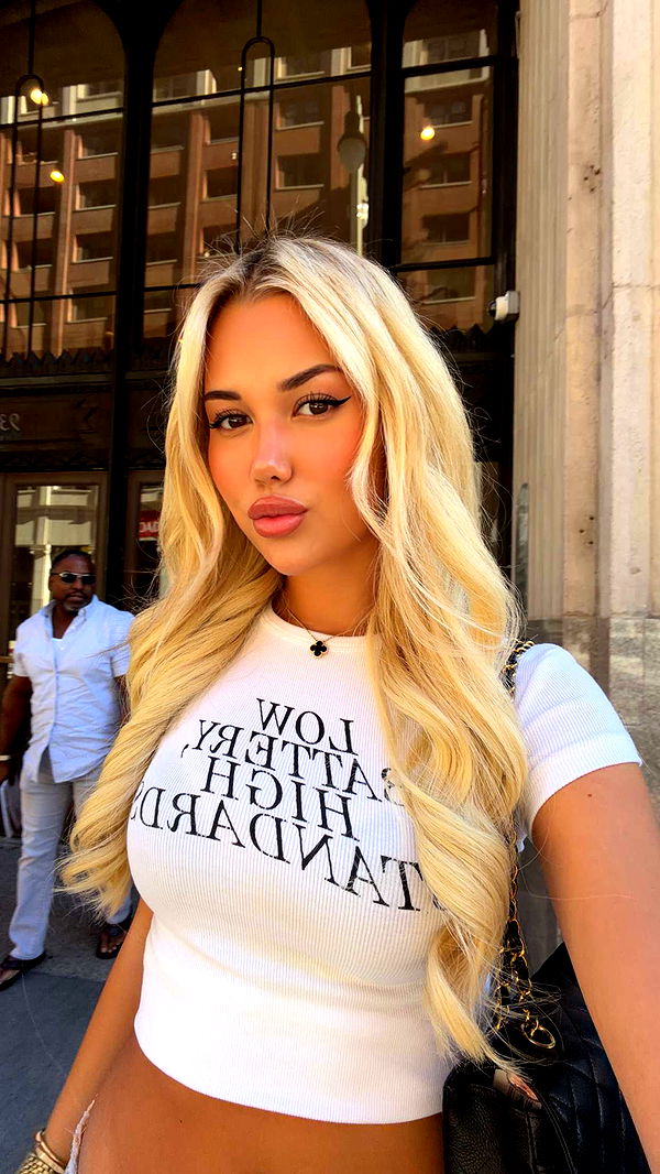 samantrasunny image ~ Altpins