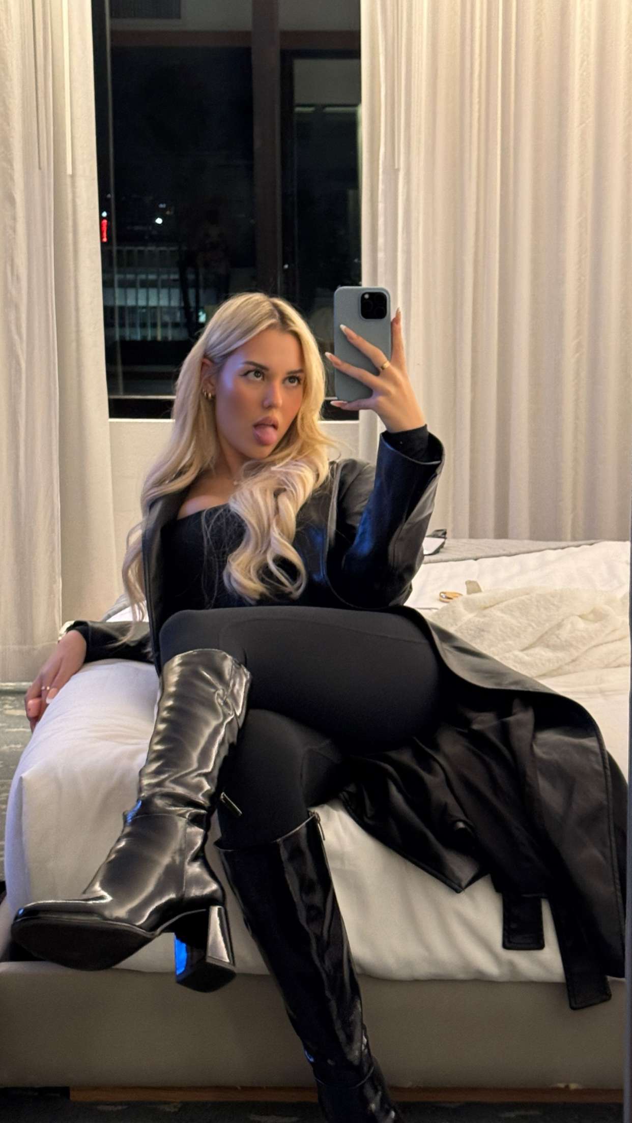 samantrasunny snapchat image archive image