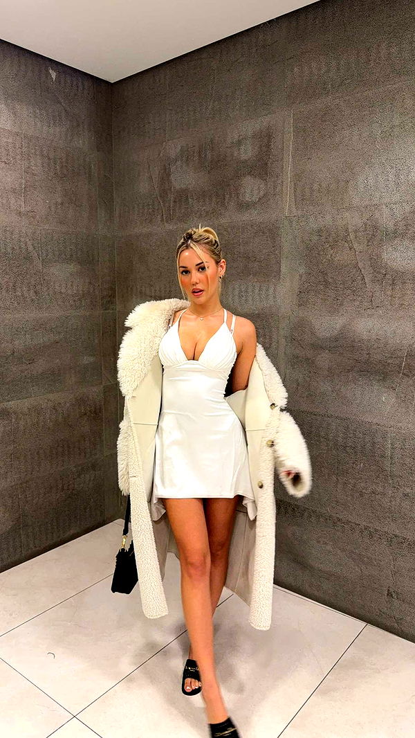 samantrasunny image ~ Altpins