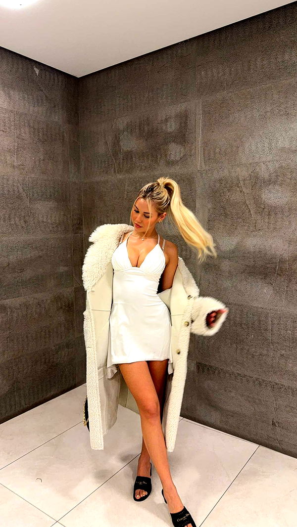 samantrasunny image ~ Altpins