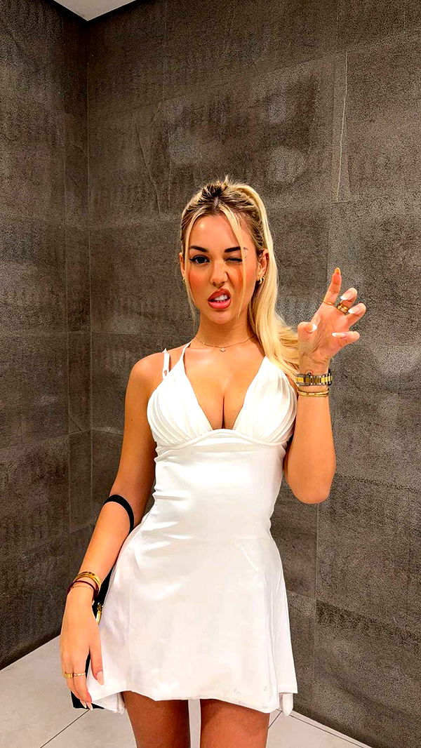 samantrasunny image ~ Altpins