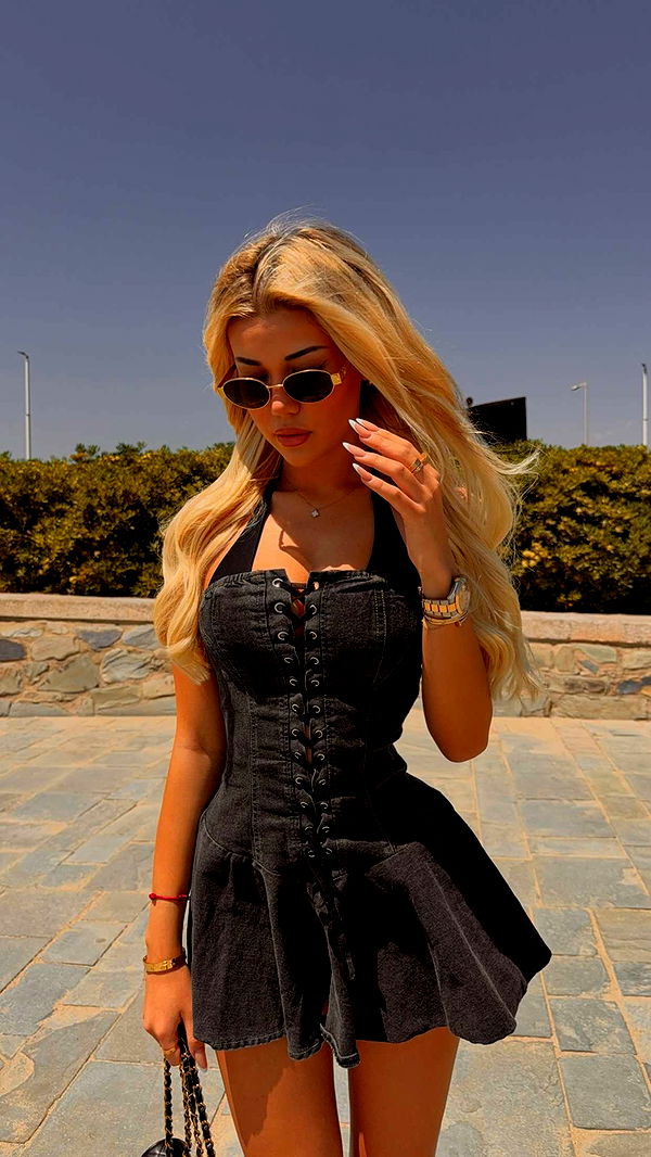 samantrasunny image ~ Altpins