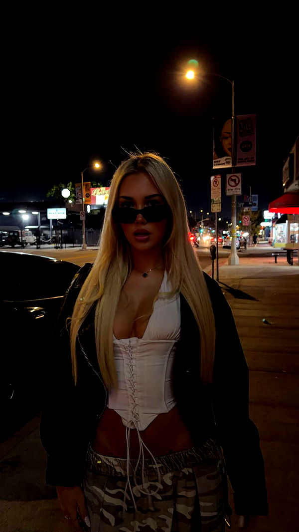 samantrasunny image ~ Altpins