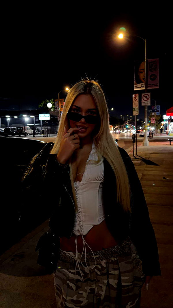 samantrasunny image ~ Altpins