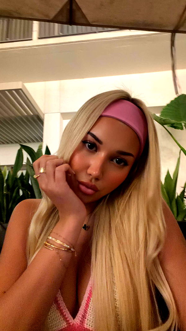 samantrasunny image ~ Altpins