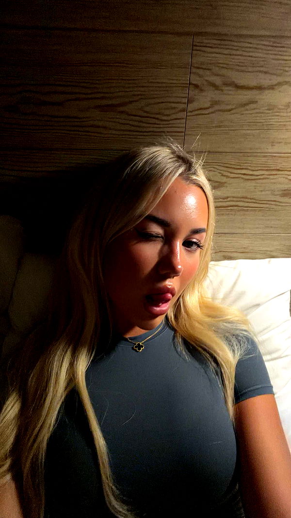 samantrasunny image ~ Altpins