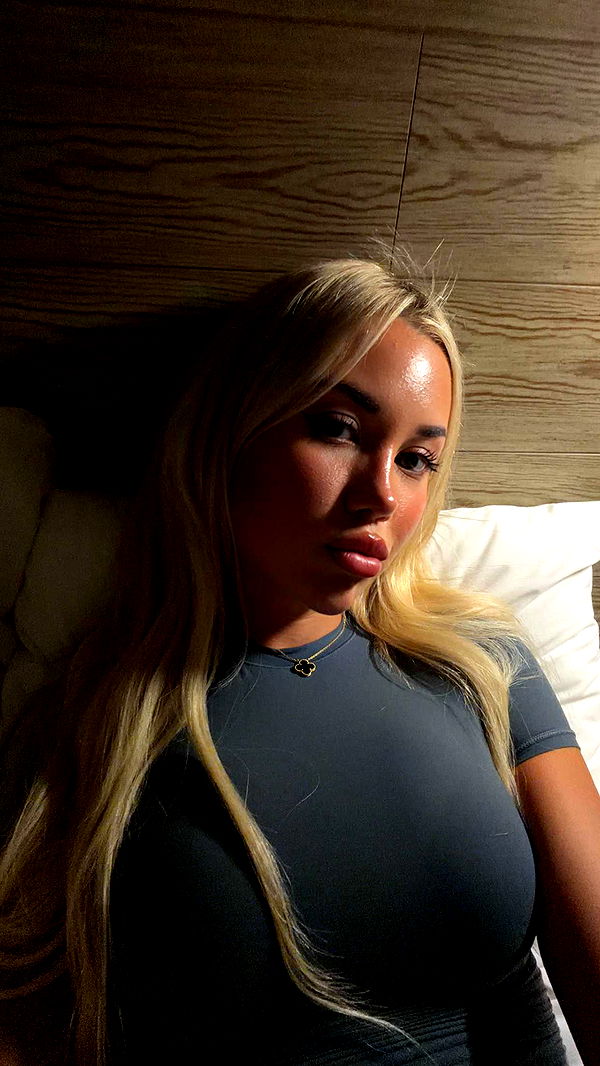 samantrasunny image ~ Altpins