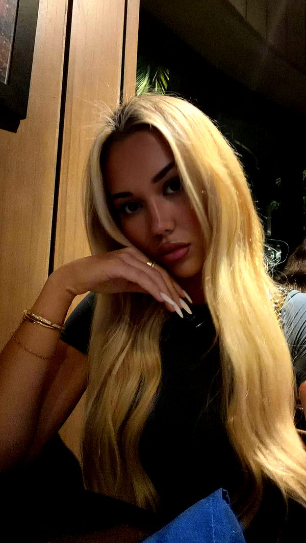 samantrasunny image ~ Altpins