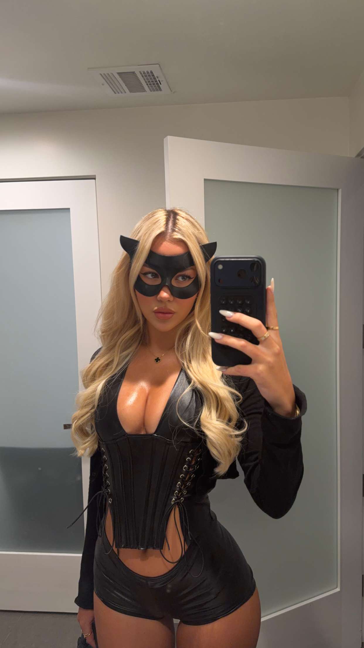 samantrasunny snapchat image archive image