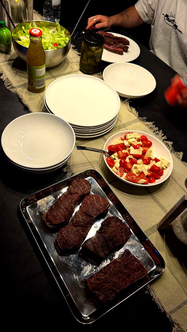 samantrasunny image ~ Altpins