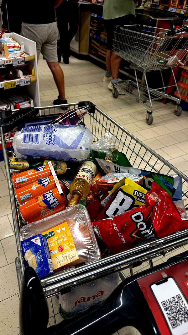 samantrasunny image ~ Altpins