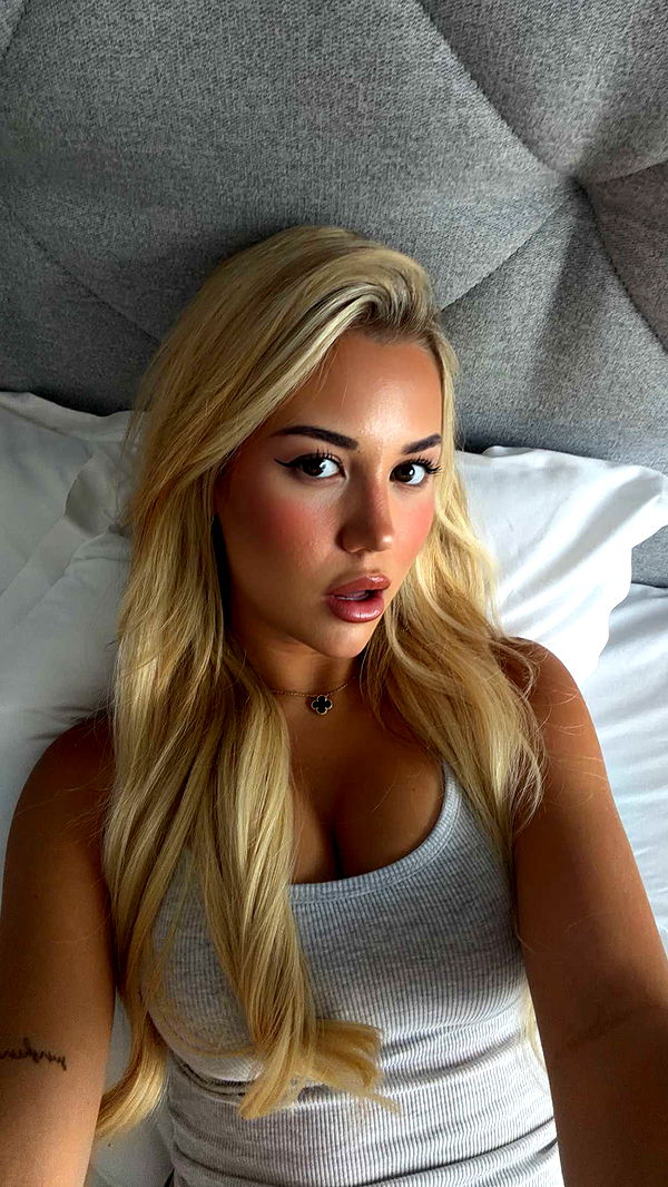 samantrasunny image ~ Altpins