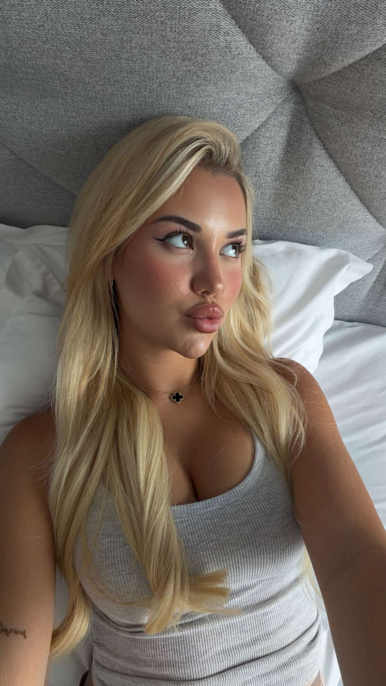 samantrasunny snapchat image archive image