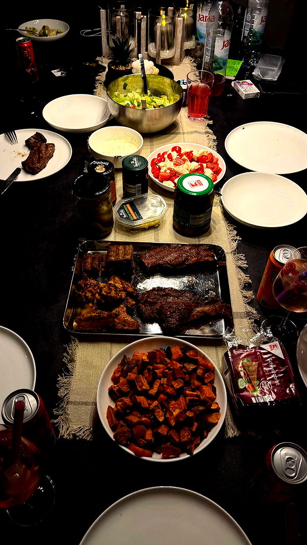 samantrasunny image ~ Altpins