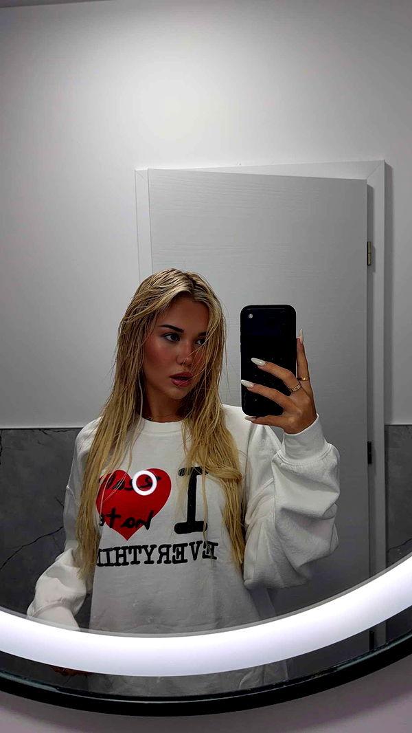 samantrasunny image ~ Altpins