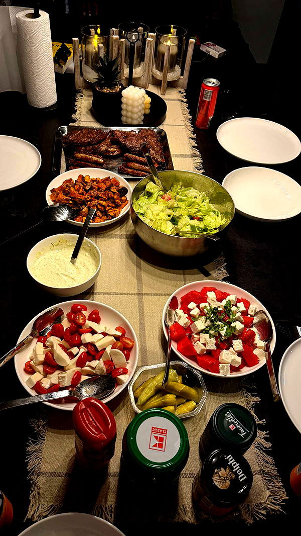 samantrasunny image ~ Altpins