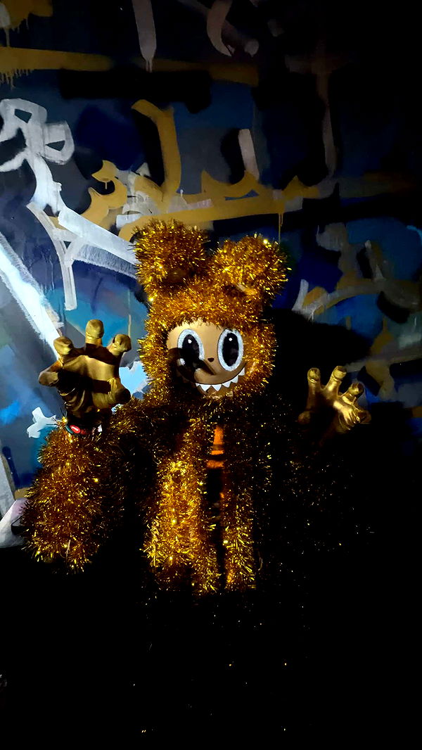 samantrasunny image ~ Altpins