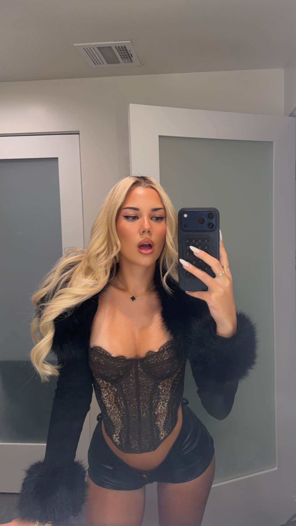 samantrasunny snapchat image archive image