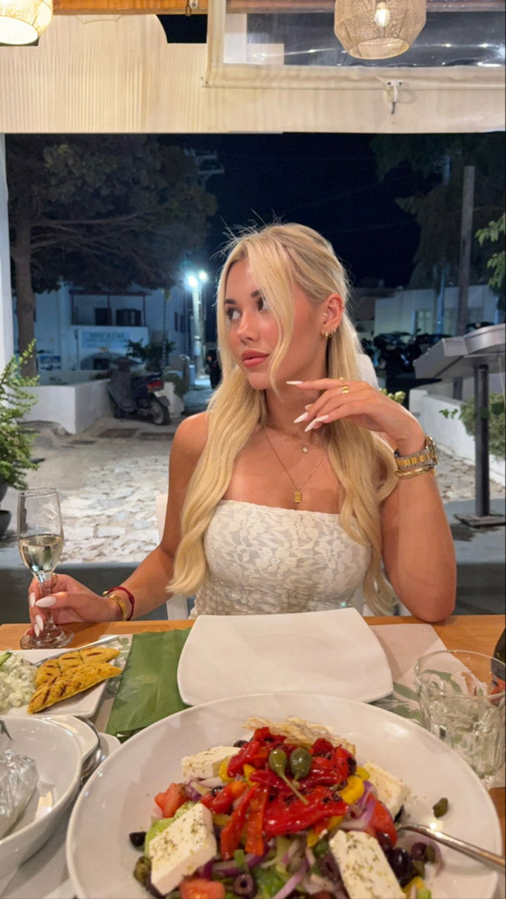 samantrasunny snapchat image archive image