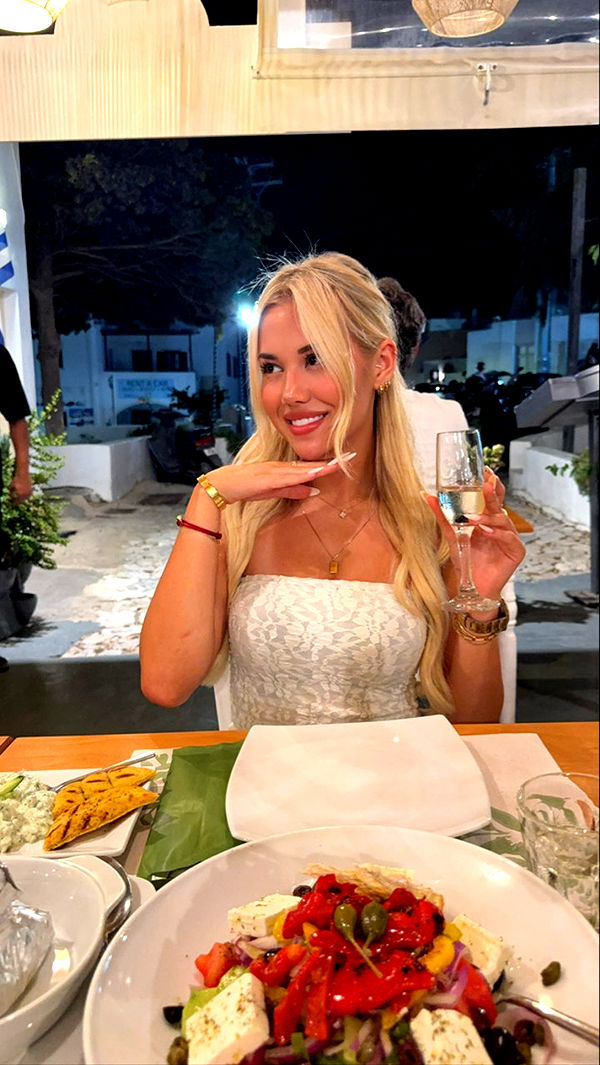 samantrasunny image ~ Altpins