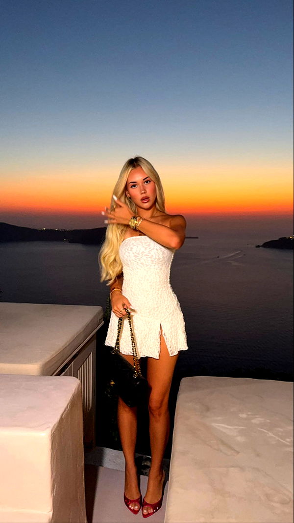 samantrasunny image ~ Altpins