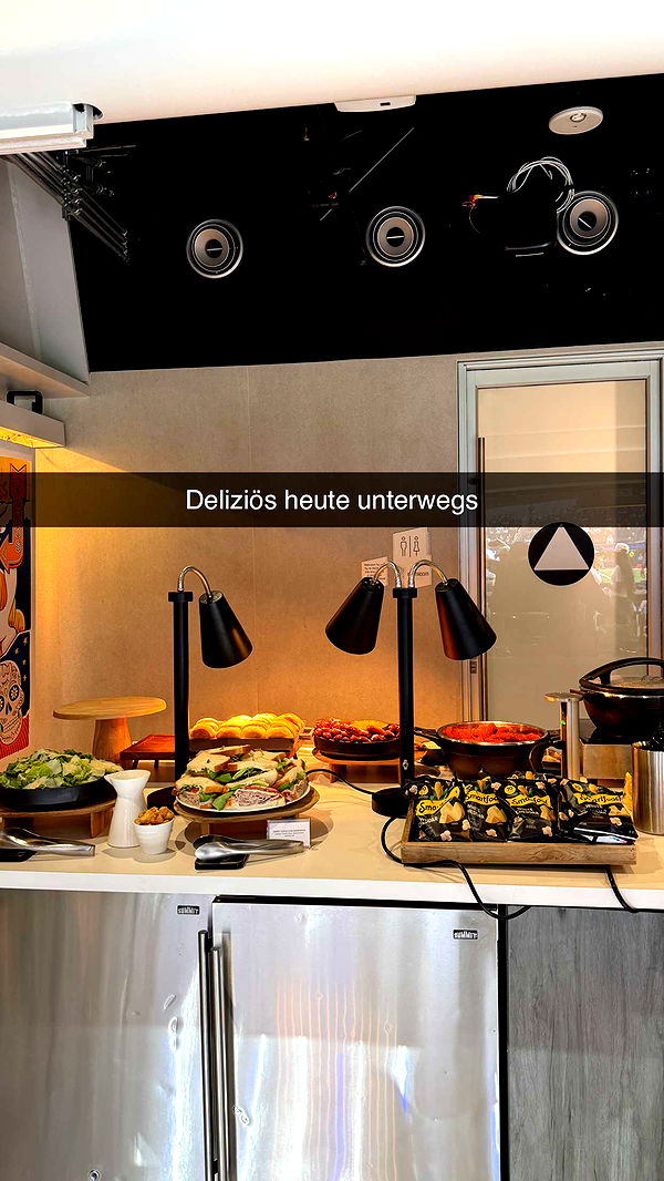 samantrasunny image ~ Altpins