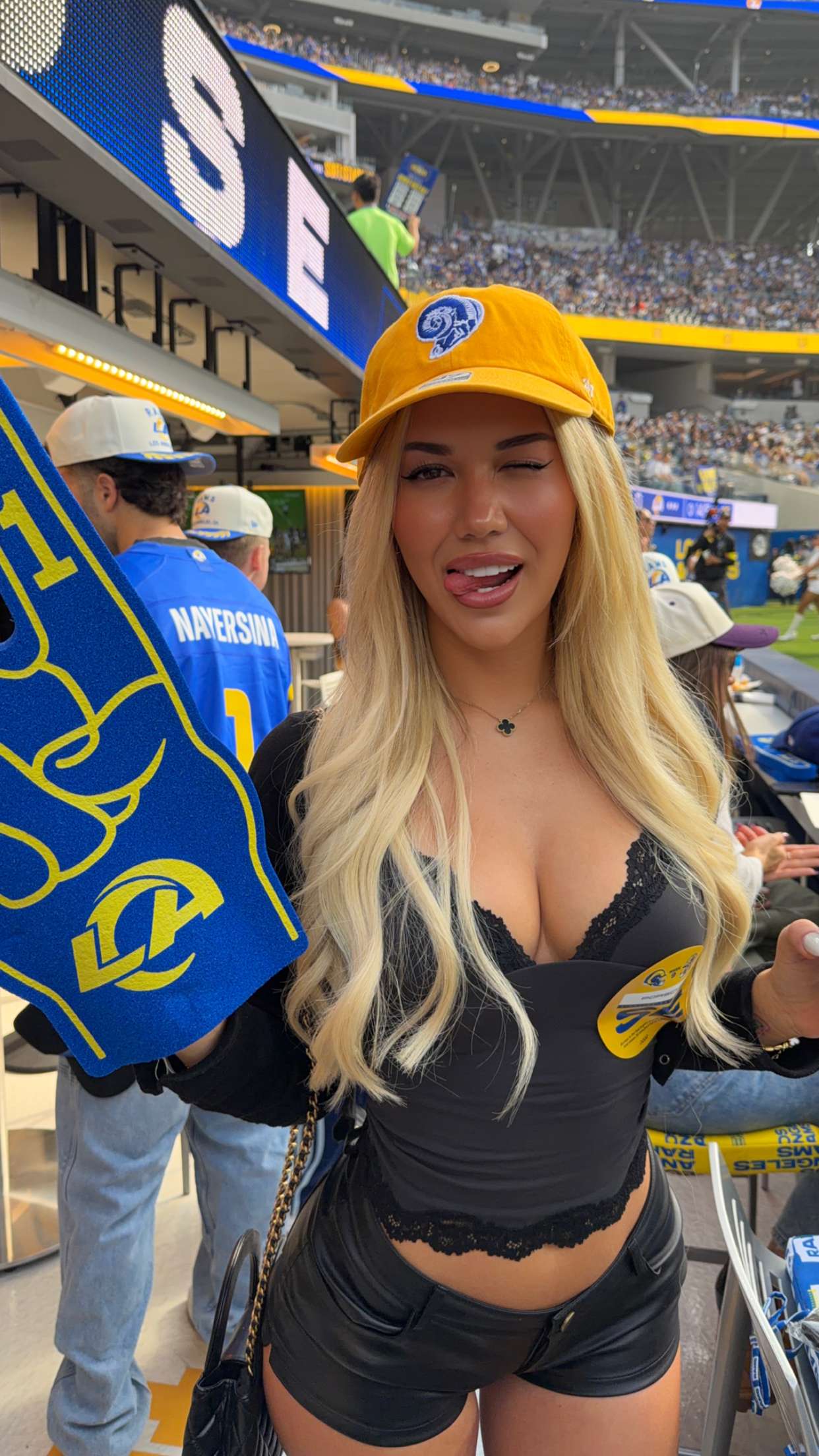 samantrasunny snapchat image archive image